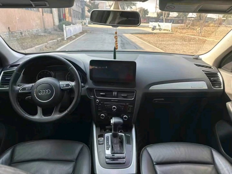 济宁14年奥迪Q57