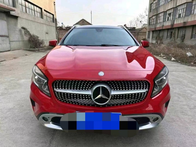 济宁15年奔驰GLA1