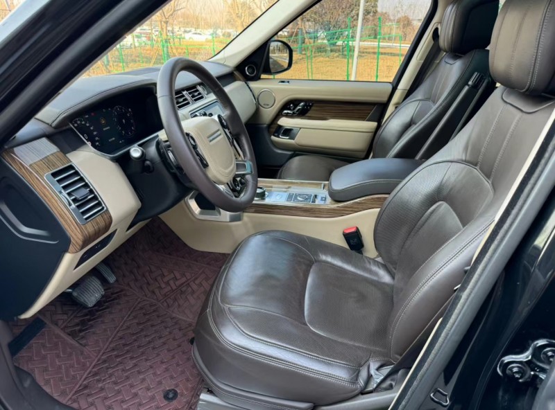 枣庄18年路虎揽胜行政4