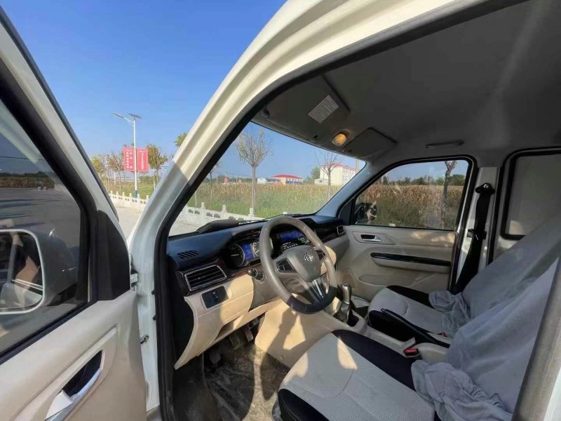 佛山23年长安汽车跨越7