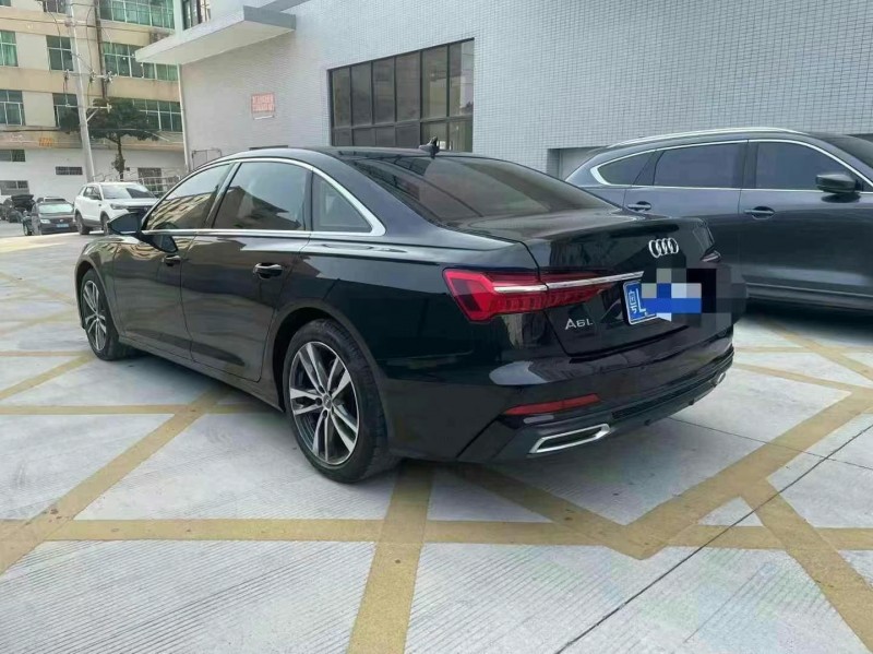 广州19年奥迪A6L8