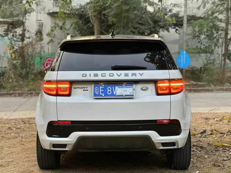 广州22年路虎发现9