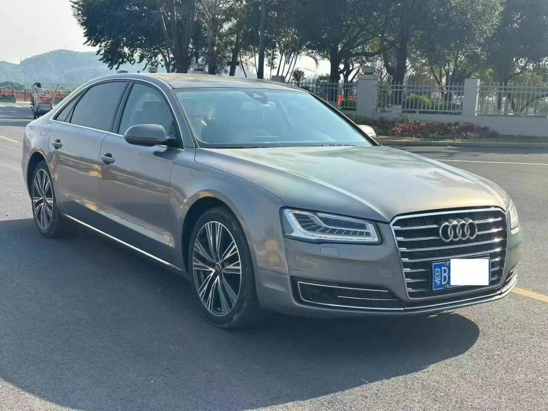 广州11年奥迪A8L3