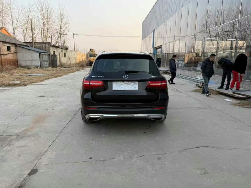 徐州17年奔驰GLC9