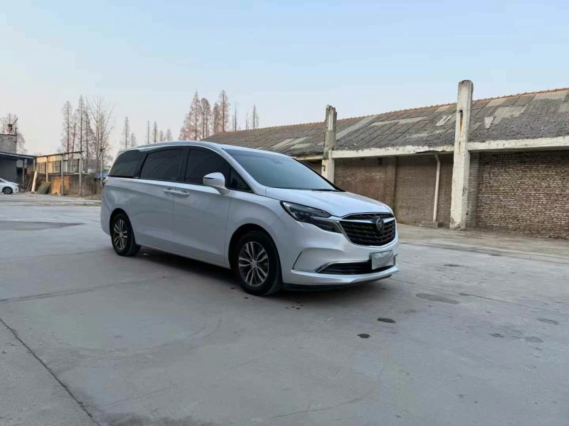 徐州22年别克GL83