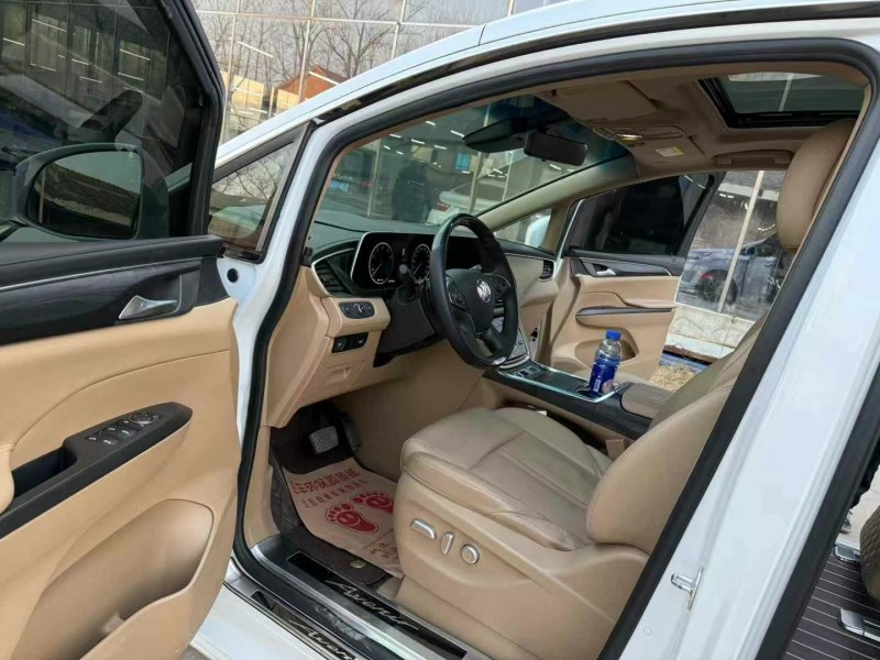 徐州22年别克GL84