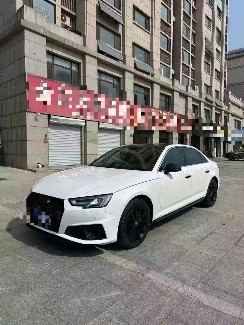 济宁19年奥迪A4L3