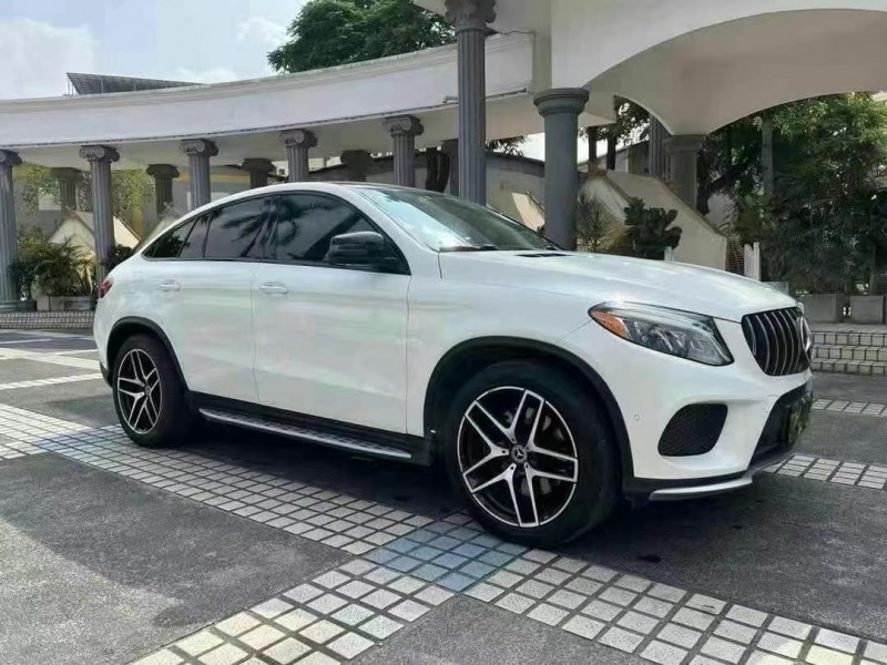 广州17年奔驰GLE2