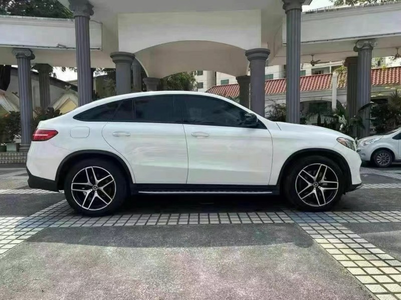 广州17年奔驰GLE4