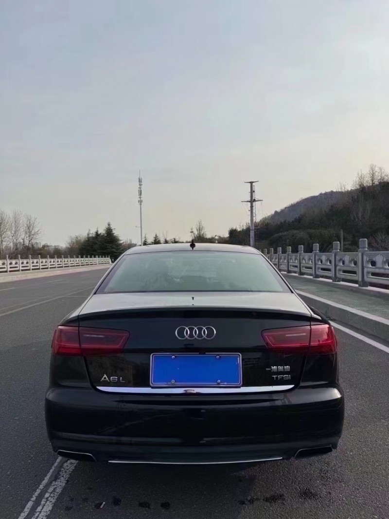 青岛17年奥迪A6L9