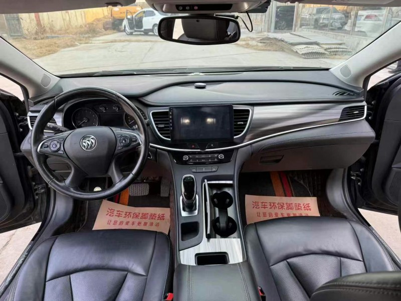 徐州19年别克君越5