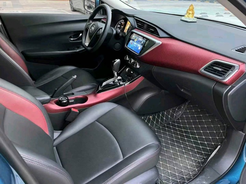 武汉20年日产蓝鸟7