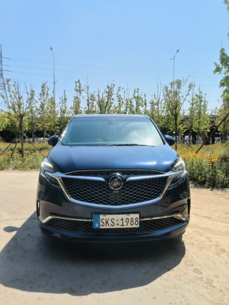 青岛21年别克GL81