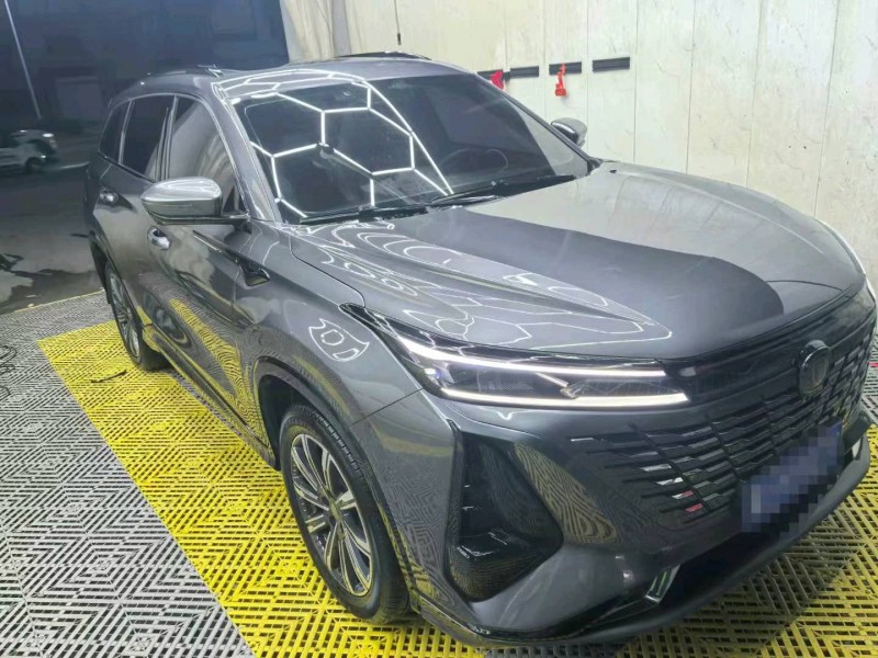 保定23年长安汽车CS752