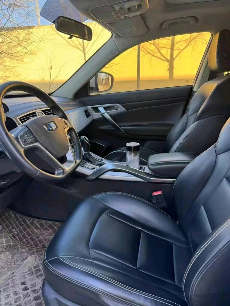 保定18年吉利博越8