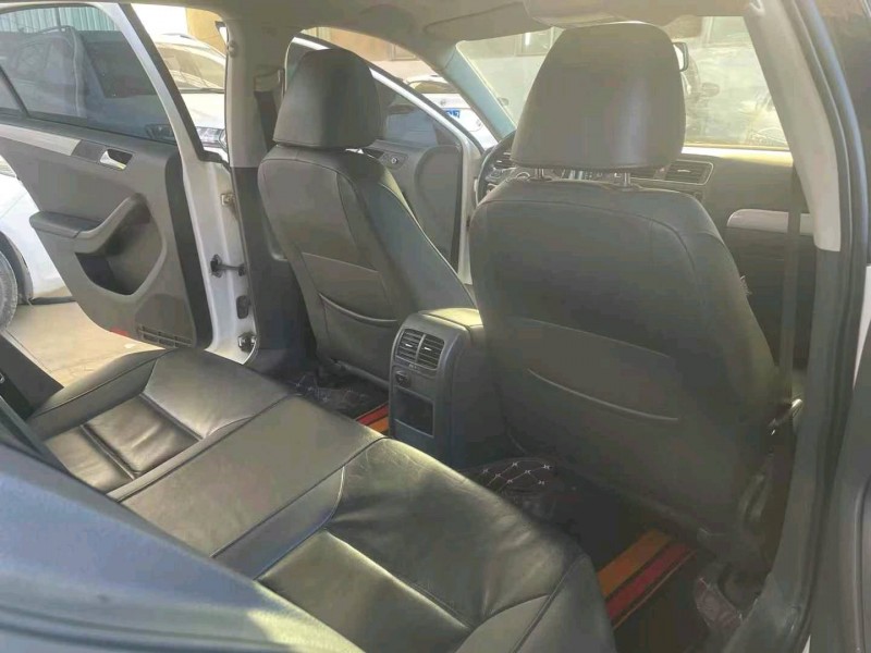 保定14年大众速腾2