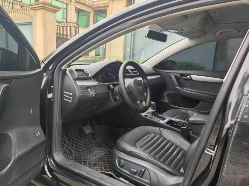 保定16年大众迈腾8