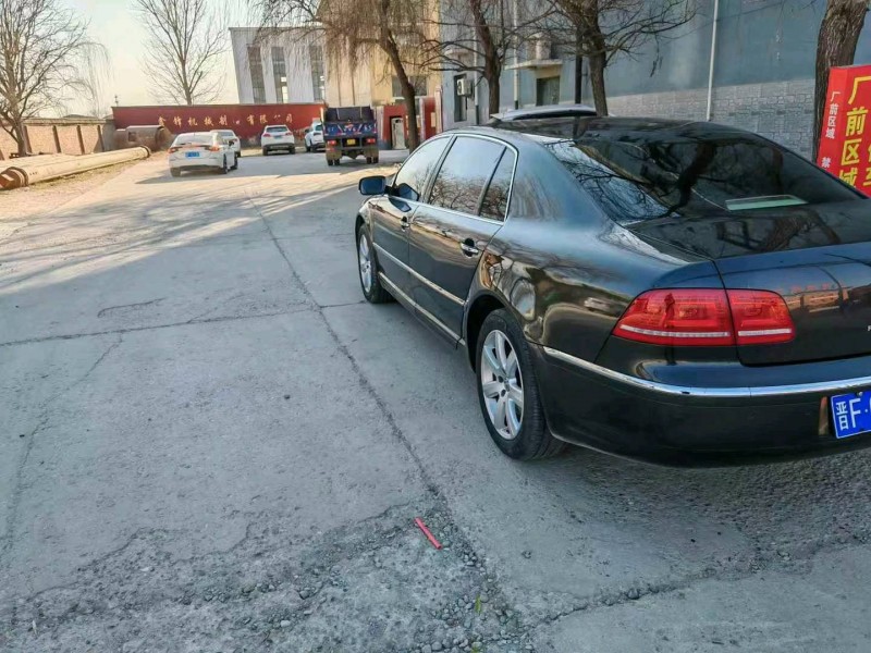 保定11年大众辉腾3