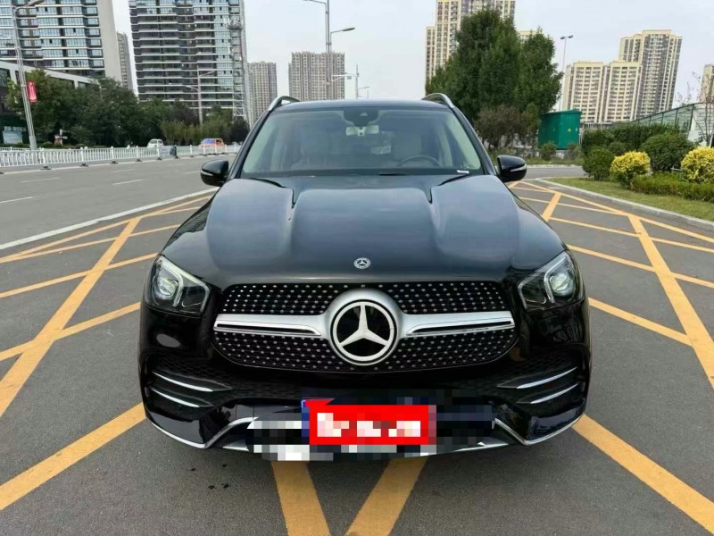 济宁19年奔驰GLE1