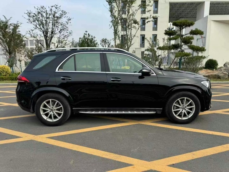 济宁19年奔驰GLE7