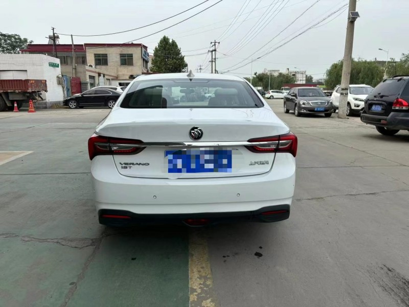 保定20年别克威朗4