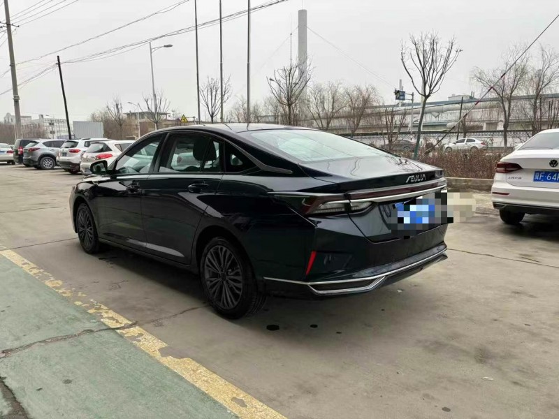 保定22年东风奕炫5