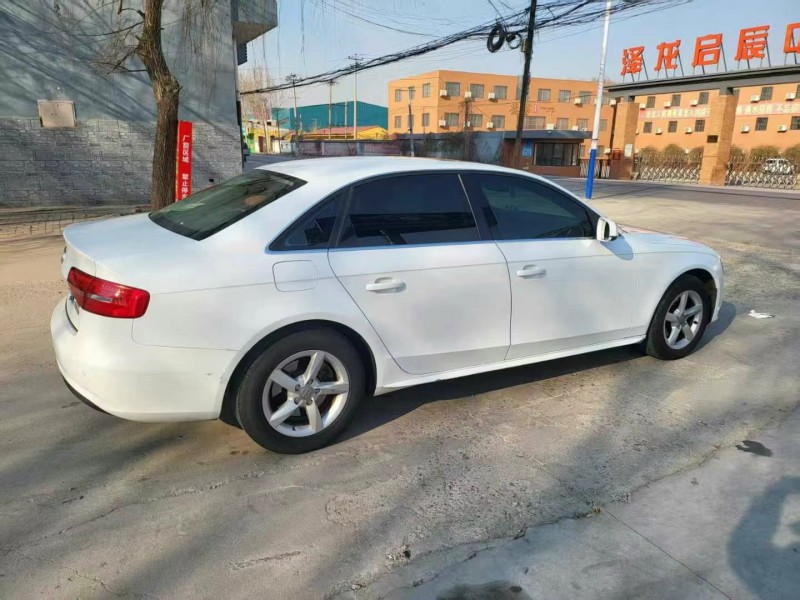 保定14年奥迪A4L4