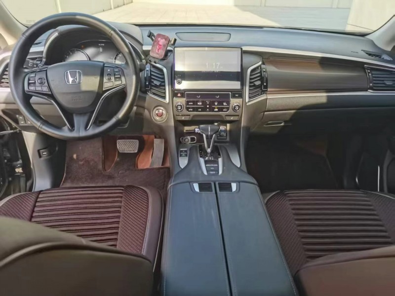 保定17年本田冠道7