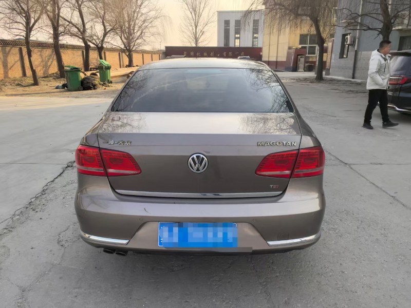 保定16年大众迈腾9