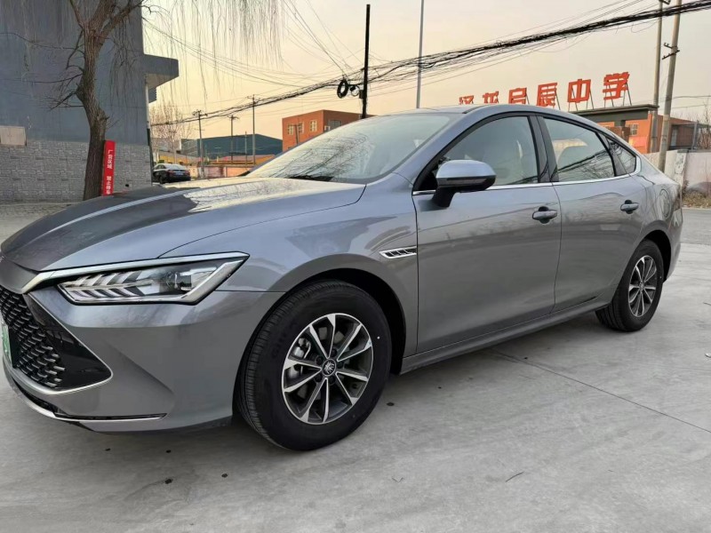 保定24年比亚迪汉3