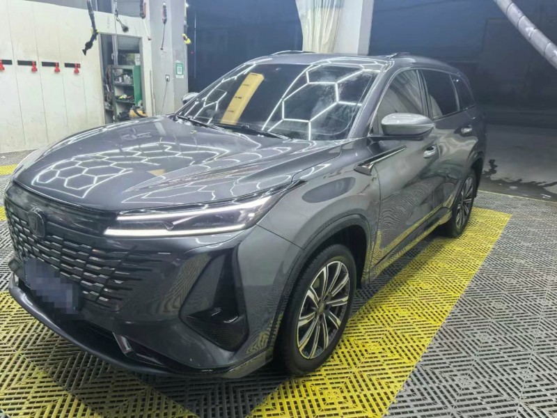 保定23年长安汽车CS753