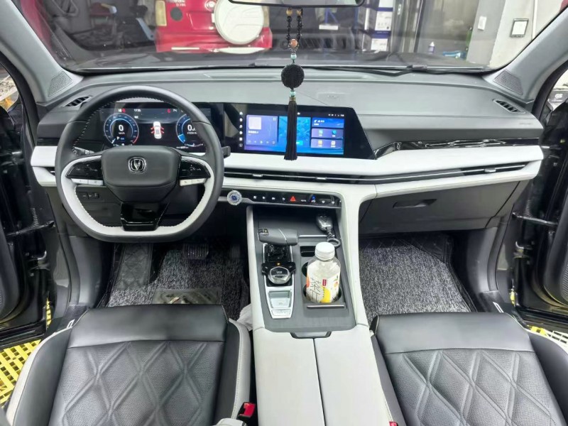 保定23年长安汽车CS757