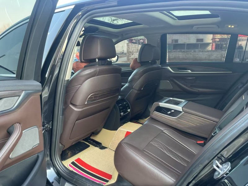 保定19年宝马5系6