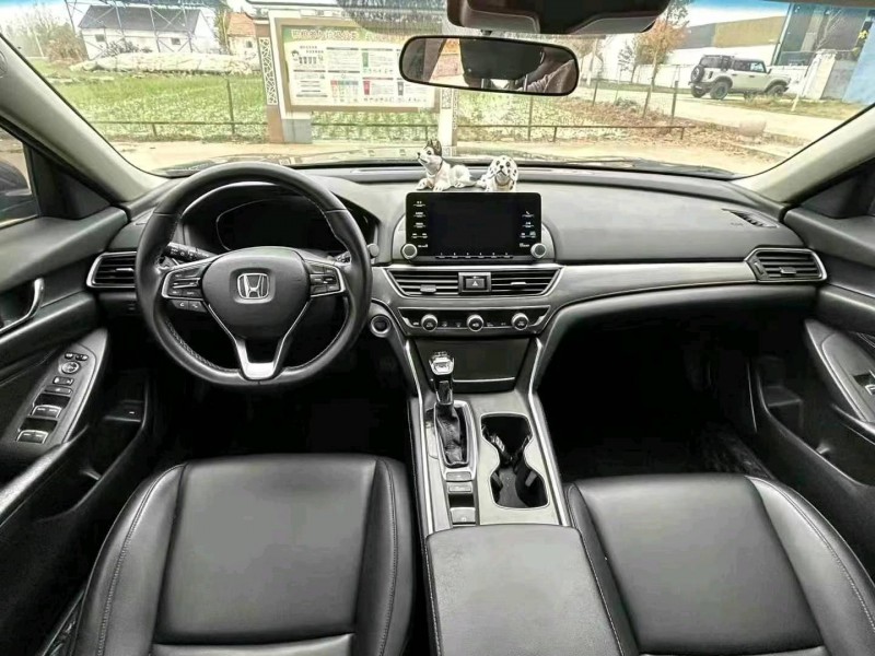 徐州18年本田雅阁9