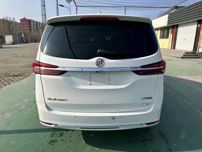 青岛20年别克GL83