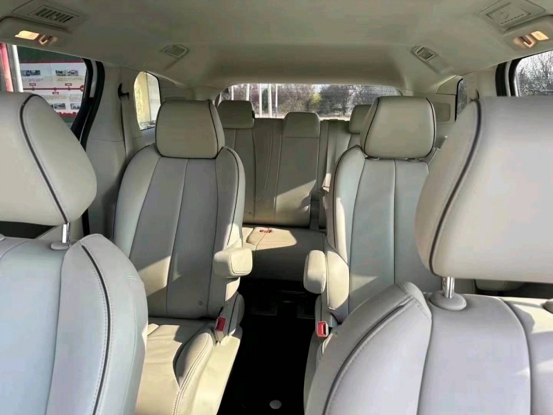 青岛20年别克GL85