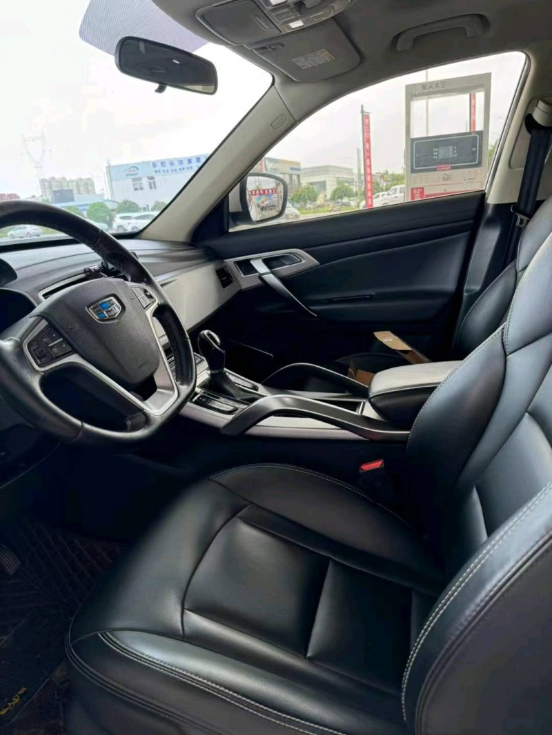 保定18年吉利博越9