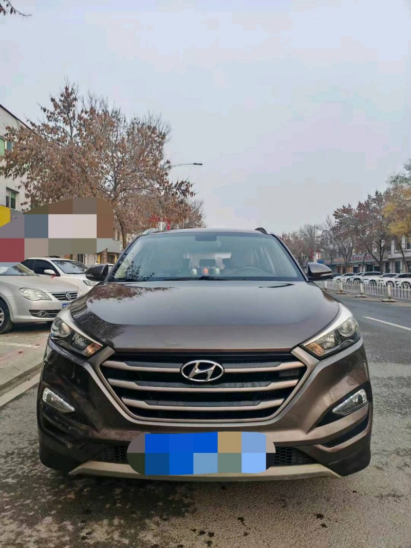 保定17年现代途胜1