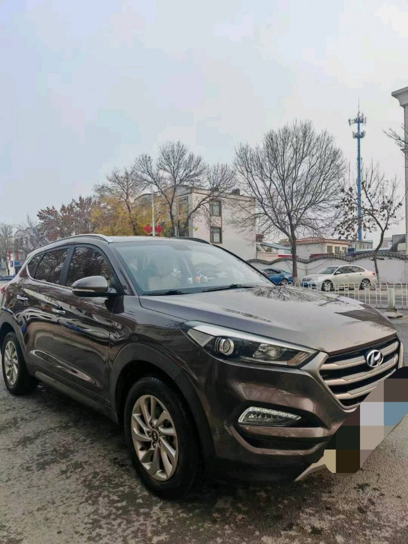 保定17年现代途胜3