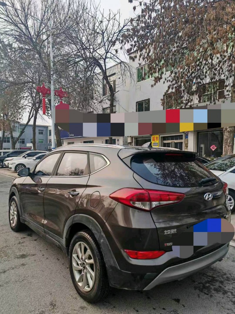 保定17年现代途胜6