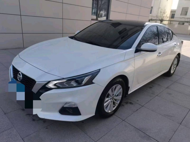 保定19年日产天籁2