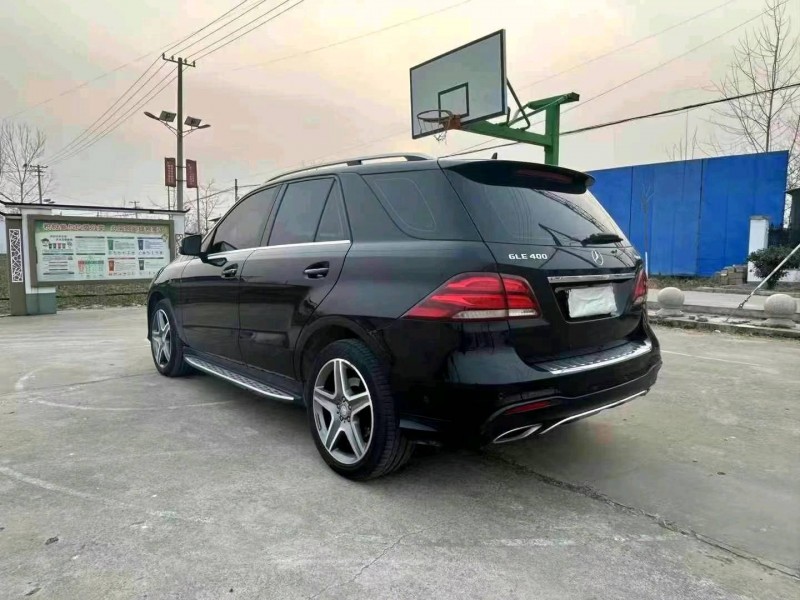 徐州17年奔驰GLE4