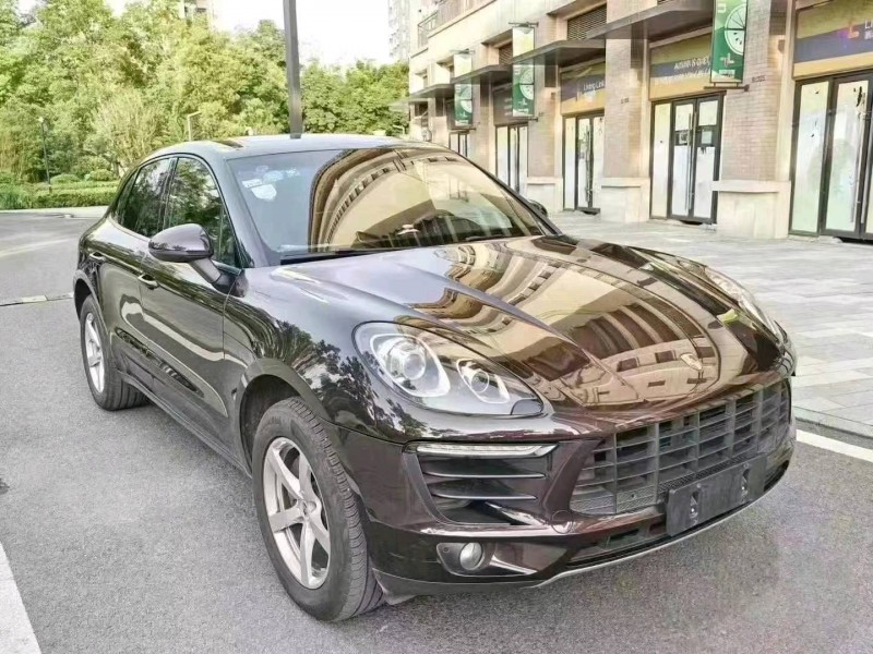 泰州17年保时捷Macan2