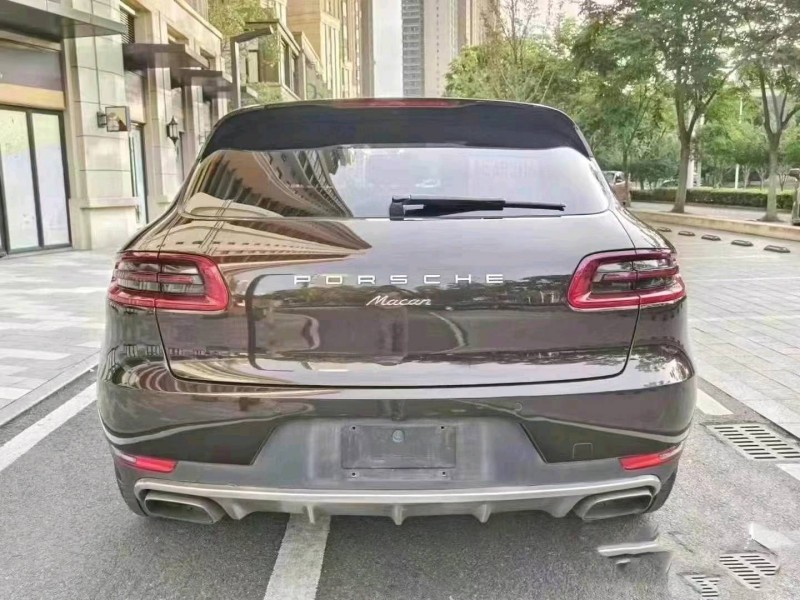 泰州17年保时捷Macan5