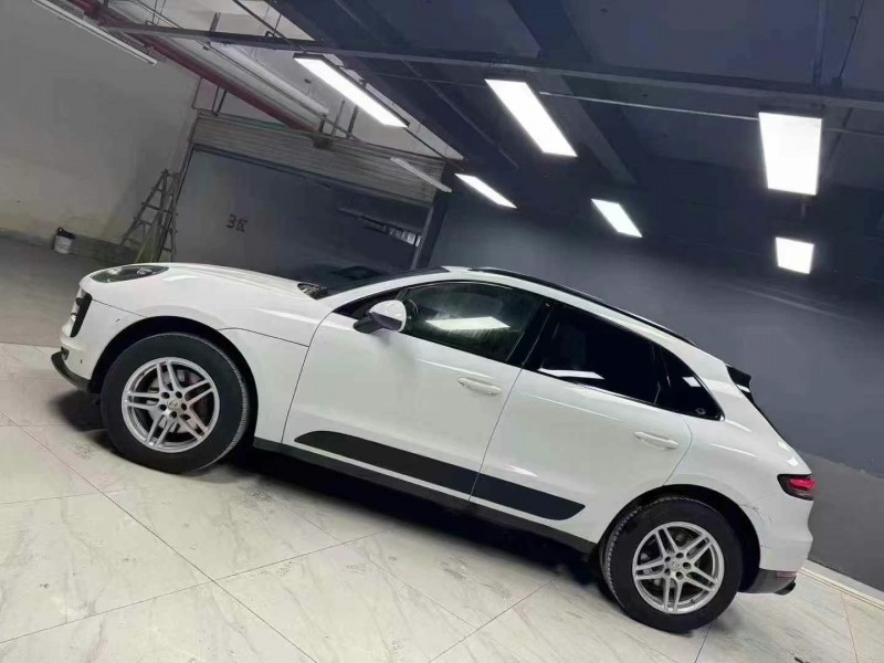 成都19年保时捷Macan5