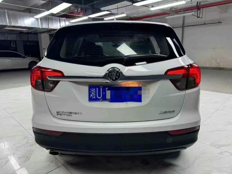 成都15年别克昂科威6