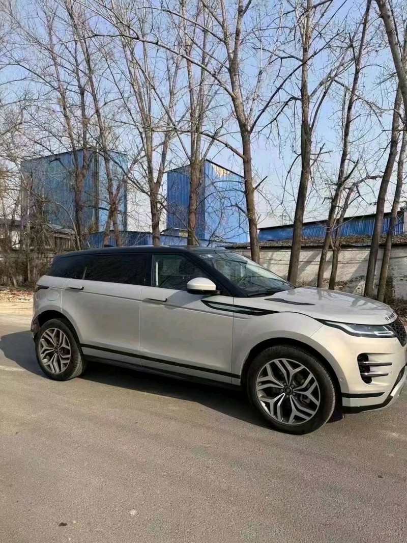 菏泽23年路虎极光2