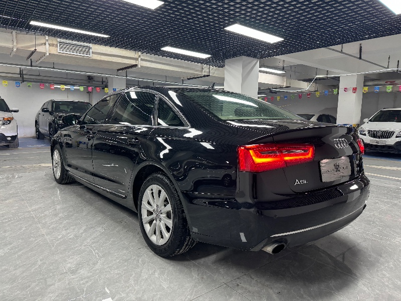 成都14年奧迪A6L5