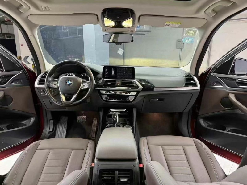 成都19年宝马X35