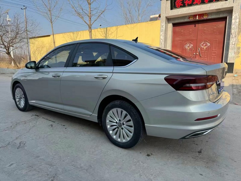 保定21年大众朗逸7